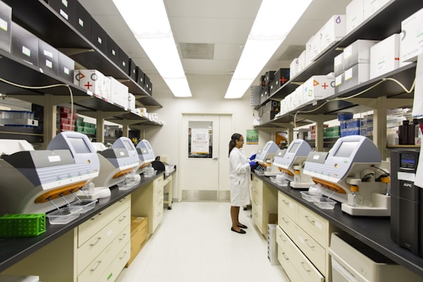 Interdisciplinary R&D Team
Driving Continuous Innovation