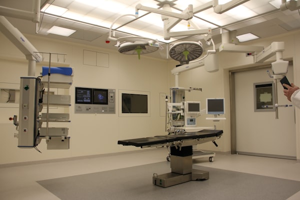 Built for multi-scene veterinary surgery