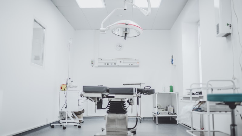 V-CLAMP Vascular Closure System